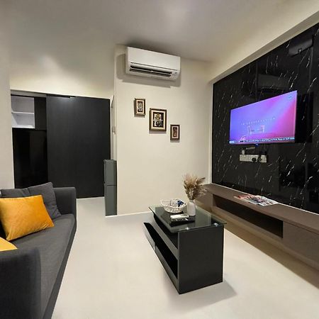 Jjh Serviced Apartments Near Serangoon Mrt Singapore Buitenkant foto