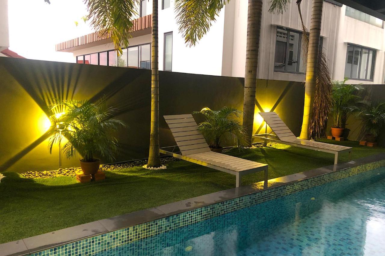 Jjh Serviced Apartments Near Serangoon Mrt Singapore Buitenkant foto