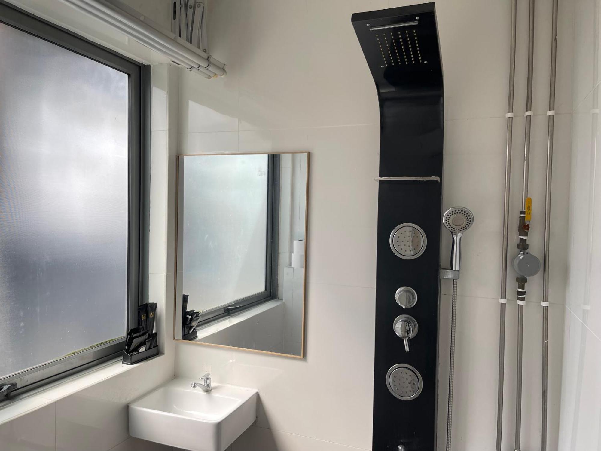Jjh Serviced Apartments Near Serangoon Mrt Singapore Buitenkant foto